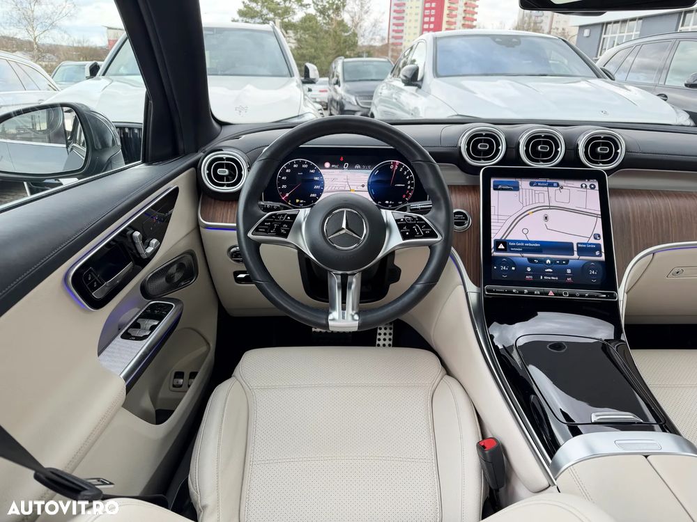 Mercedes-Benz GLC 300 e 4Matic 9G-TRONIC Avantgarde Advanced - 12