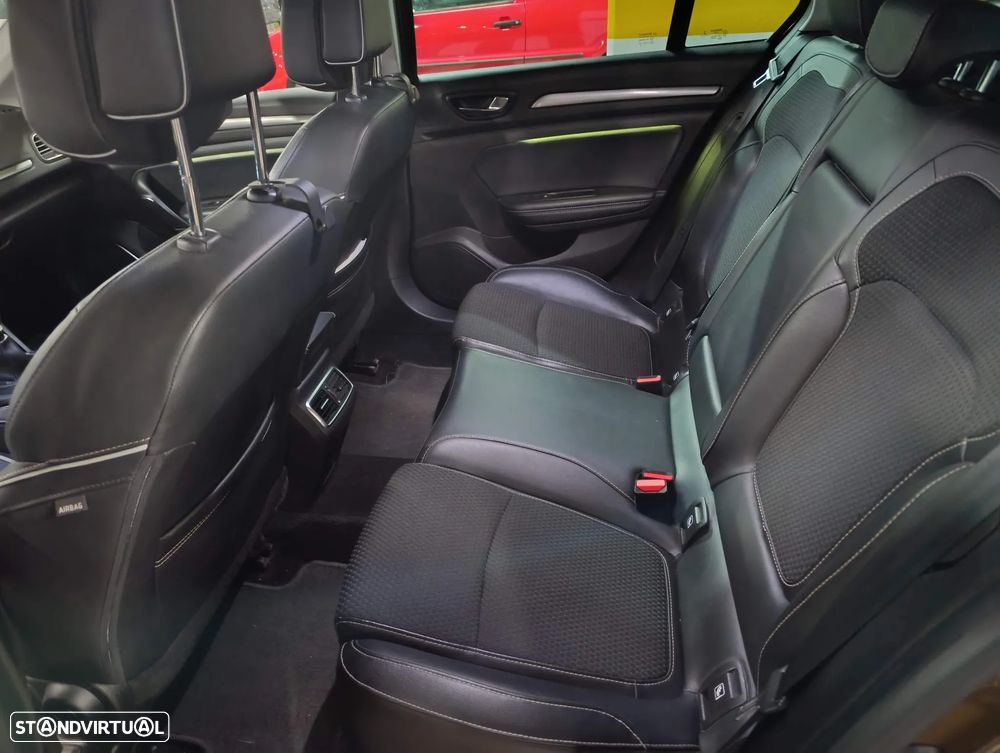 Renault Mégane Sport Tourer ENERGY dCi 110 Start & Stopp Bose Edition - 25