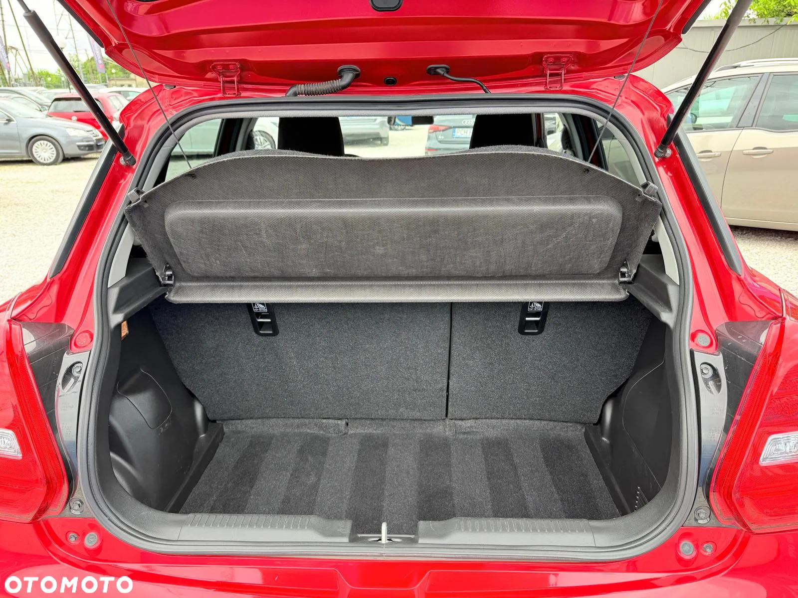 Suzuki Swift 1.2 Dualjet Hybrid Comfort - 12