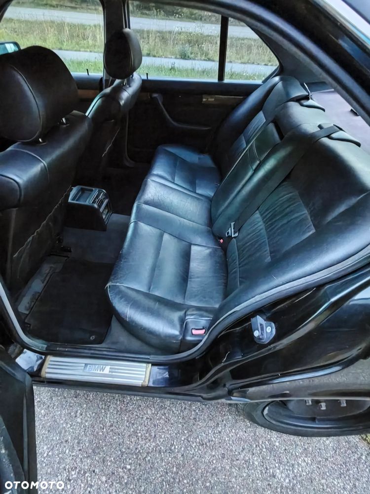 BMW Seria 5 - 12