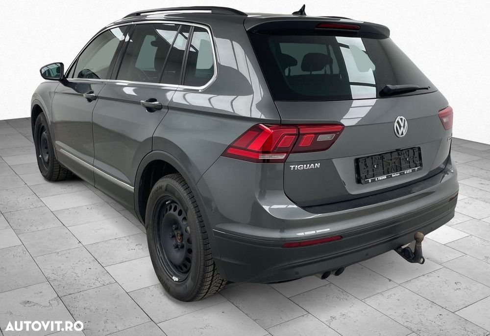 Volkswagen Tiguan 2.0 TDI 4Mot DSG Comfortline - 3