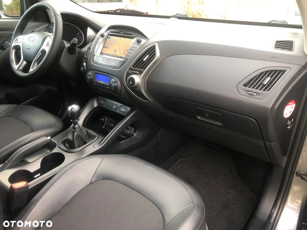 Hyundai ix35 1.6 GDI Premium 2WD - 35