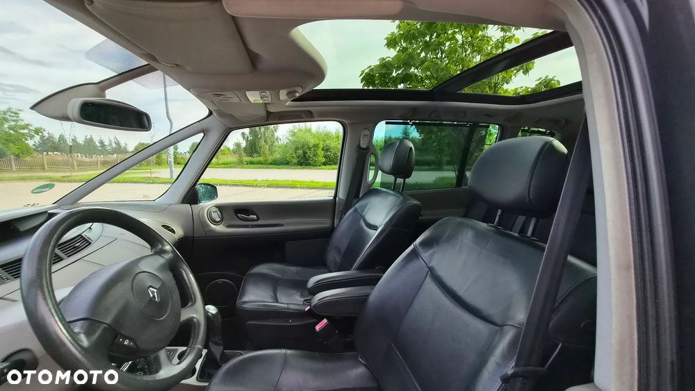 Renault Espace 3.5 Initiale - 11