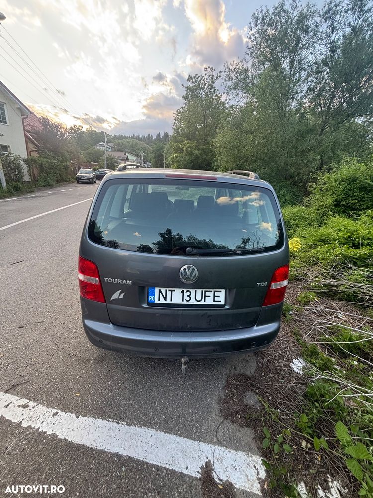 Volkswagen Touran 1.9 TDI - 5