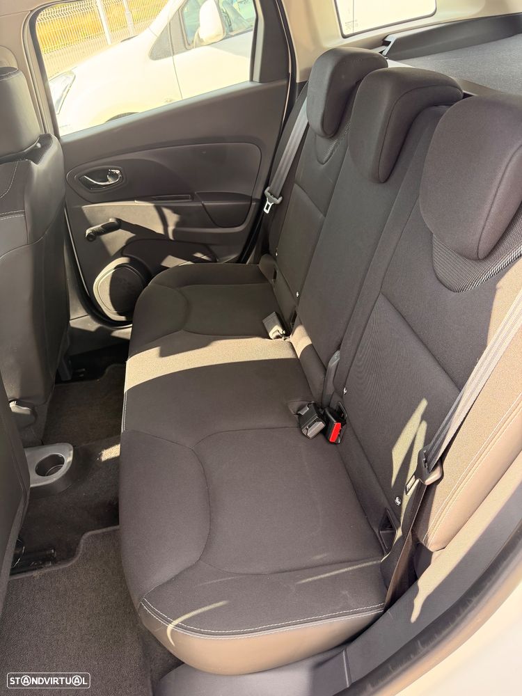 Renault Clio Sport Tourer 1.5 dCi Confort - 6