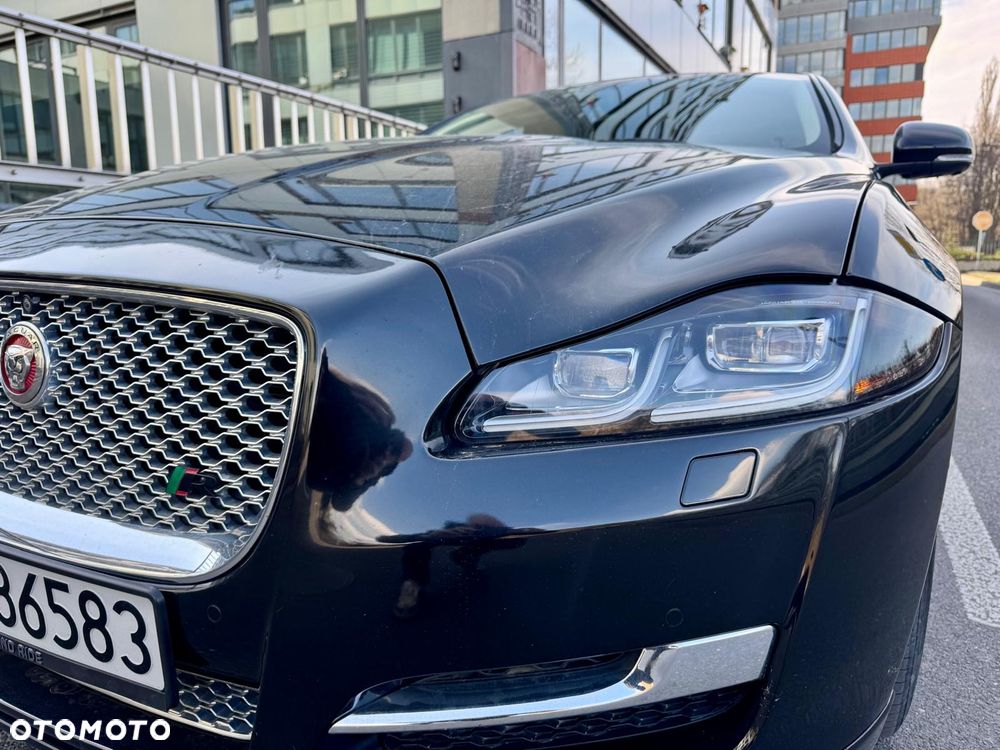 Jaguar XJ - 2