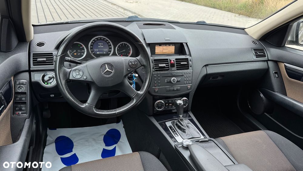 Mercedes-Benz Klasa C - 19