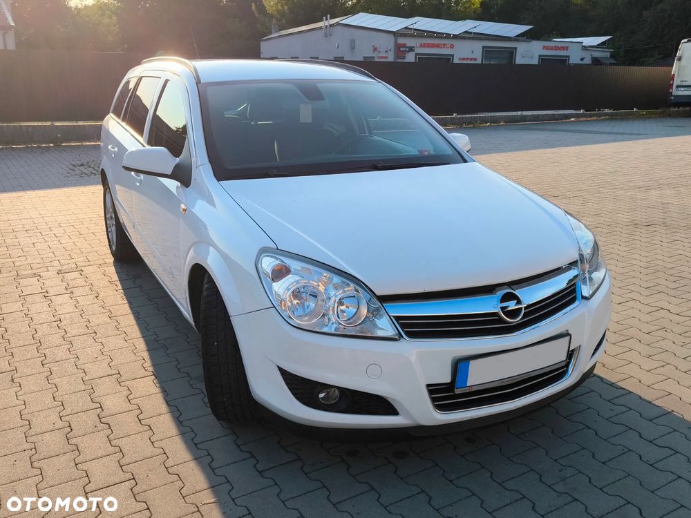 Opel Astra 1.6 Enjoy EasyTronic - 4