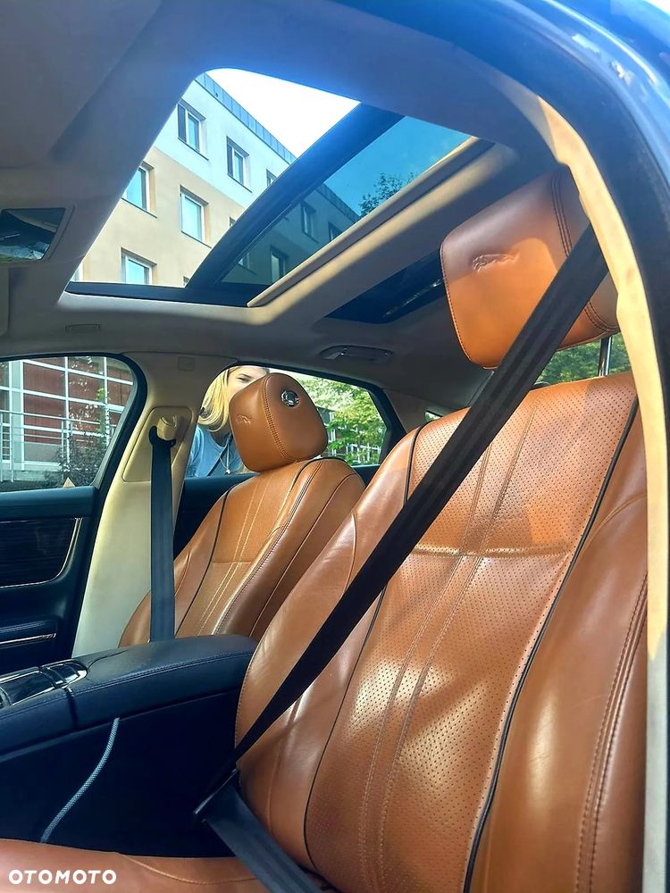 Jaguar XJ 3.0 D V6 Premium Luxury - 20