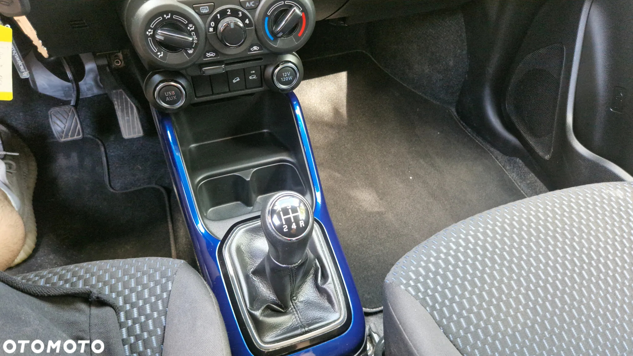 Suzuki Ignis Dualjet Allgrip Comfort+ - 28