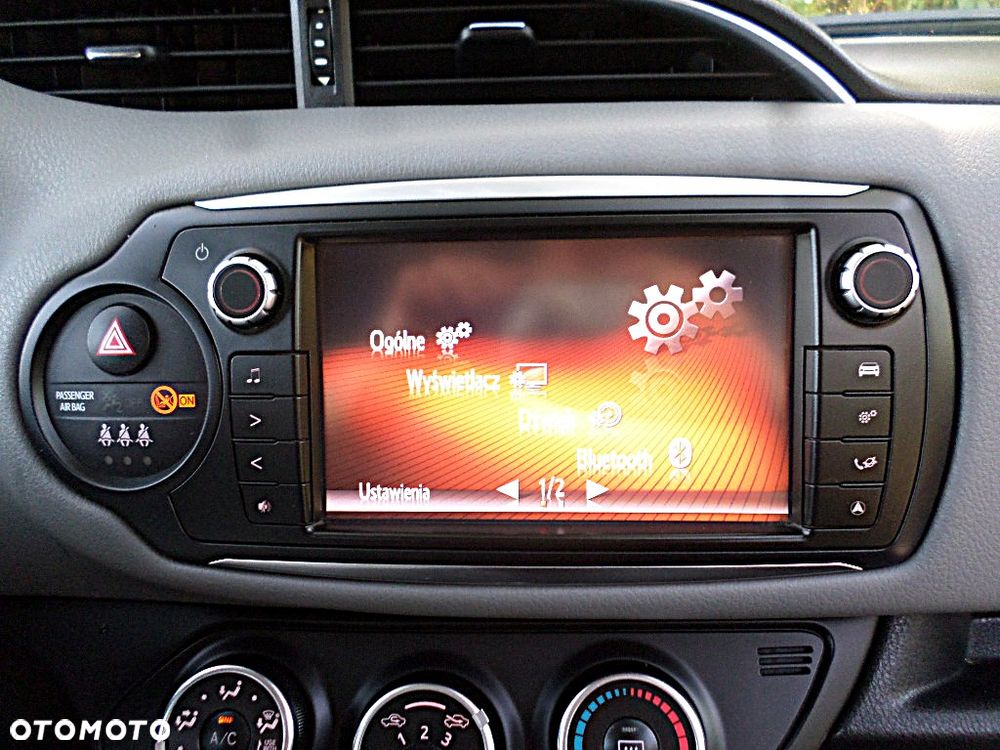 Toyota Yaris 1.33 Selection Platinum - 14
