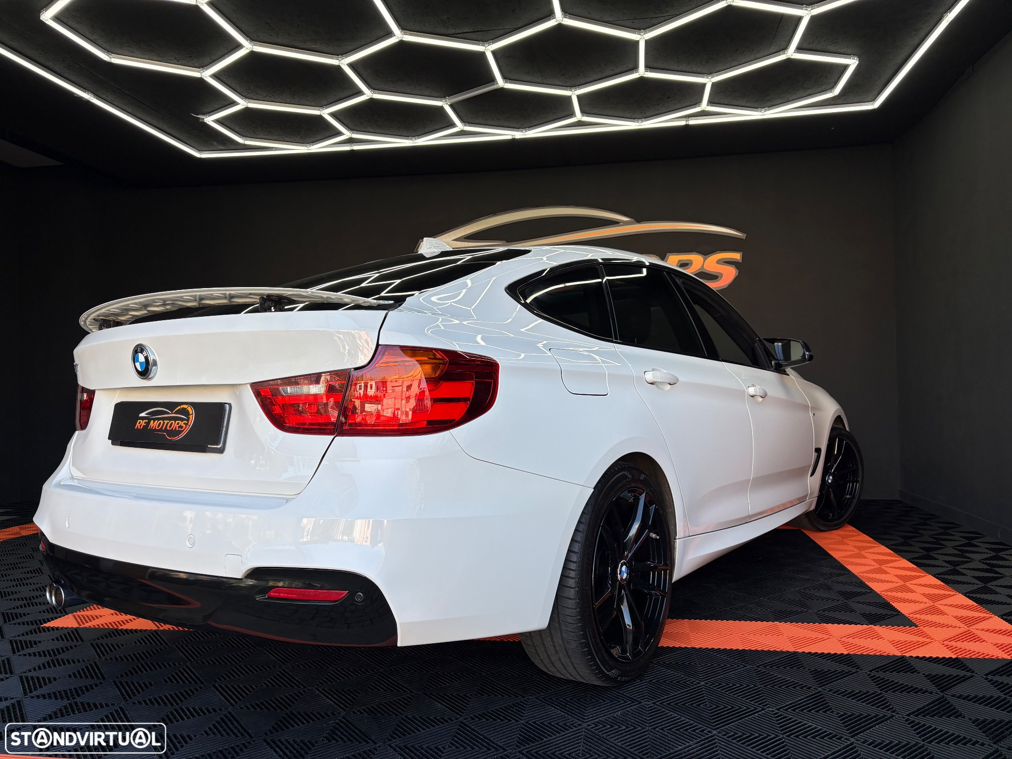 BMW 320 Gran Turismo d Auto Pack M - 30