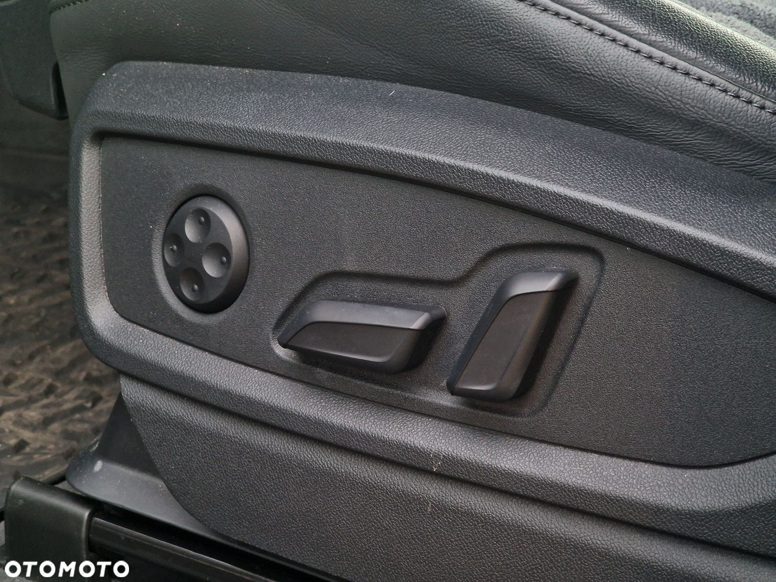 Audi SQ5 - 25