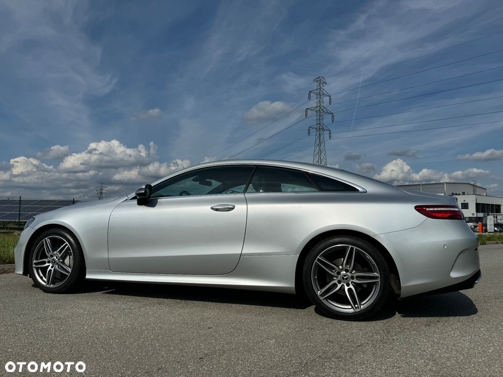 Mercedes-Benz Klasa E - 19