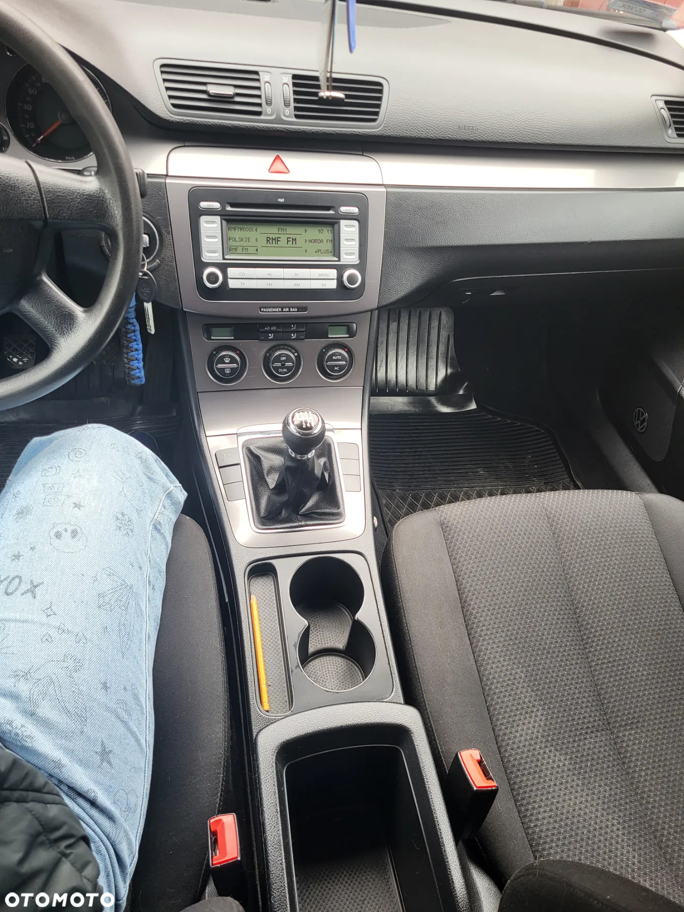 Volkswagen Passat - 10