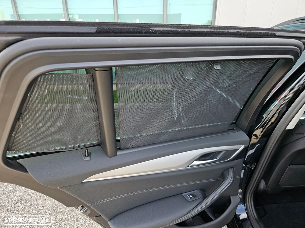 BMW 520 d Line Luxury Auto - 36