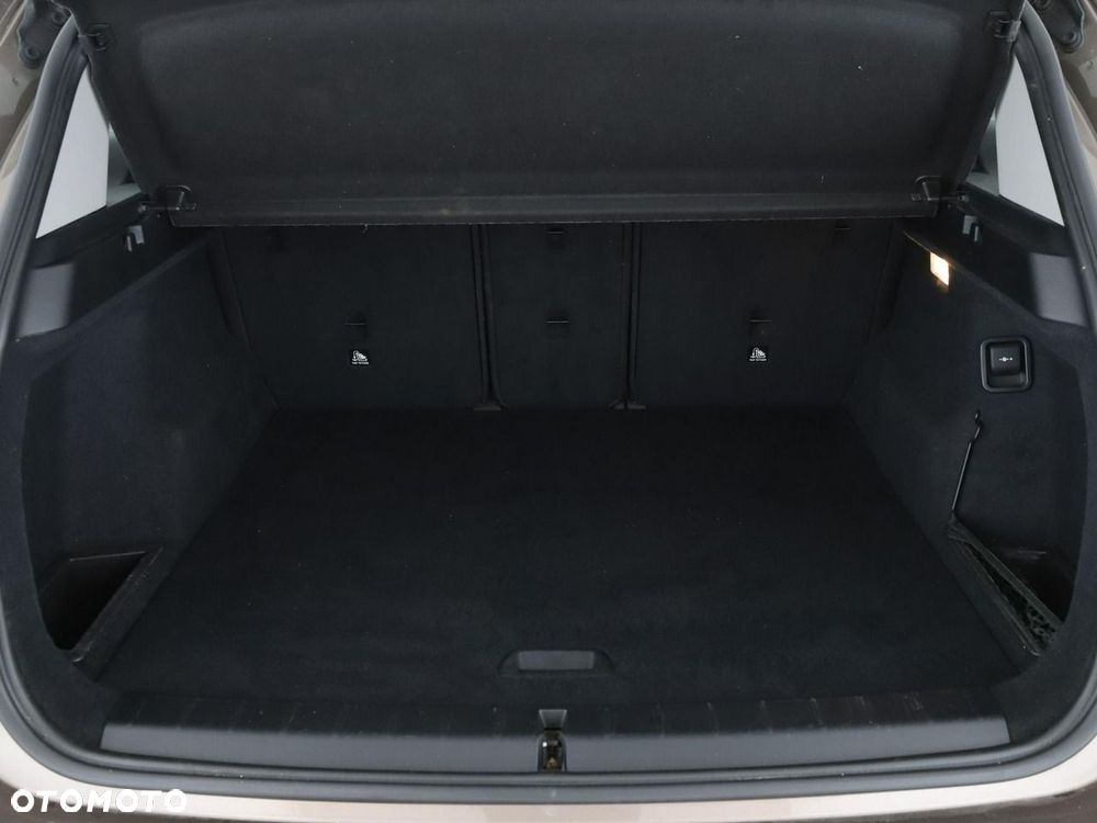 BMW X1 sDrive16d - 21
