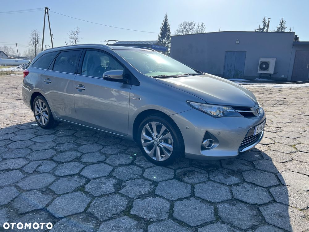 Toyota Auris 1.8 HSD Prestige NAVI - 3