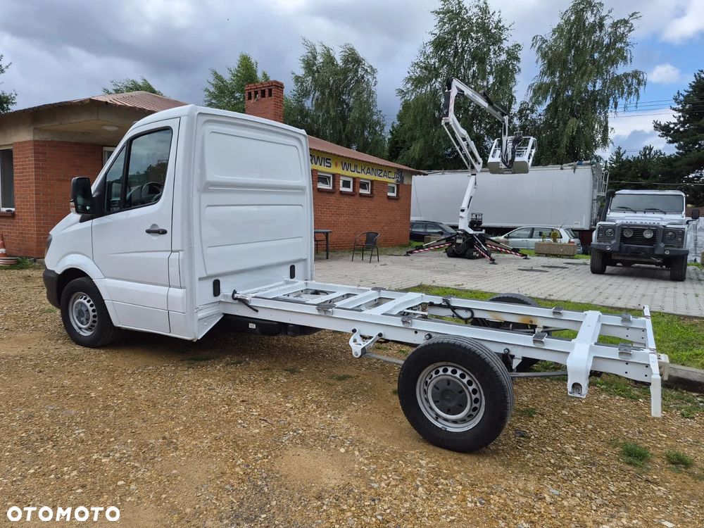 Mercedes-Benz Sprinter - 6