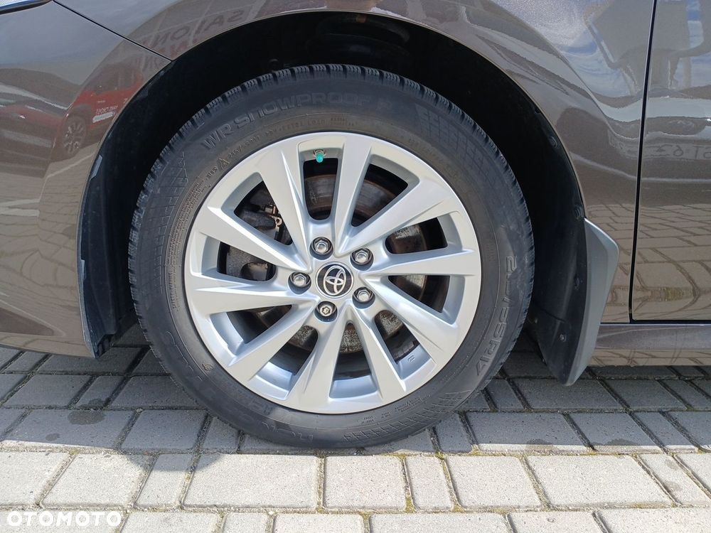 Toyota Camry 2.5 Hybrid Comfort CVT - 16