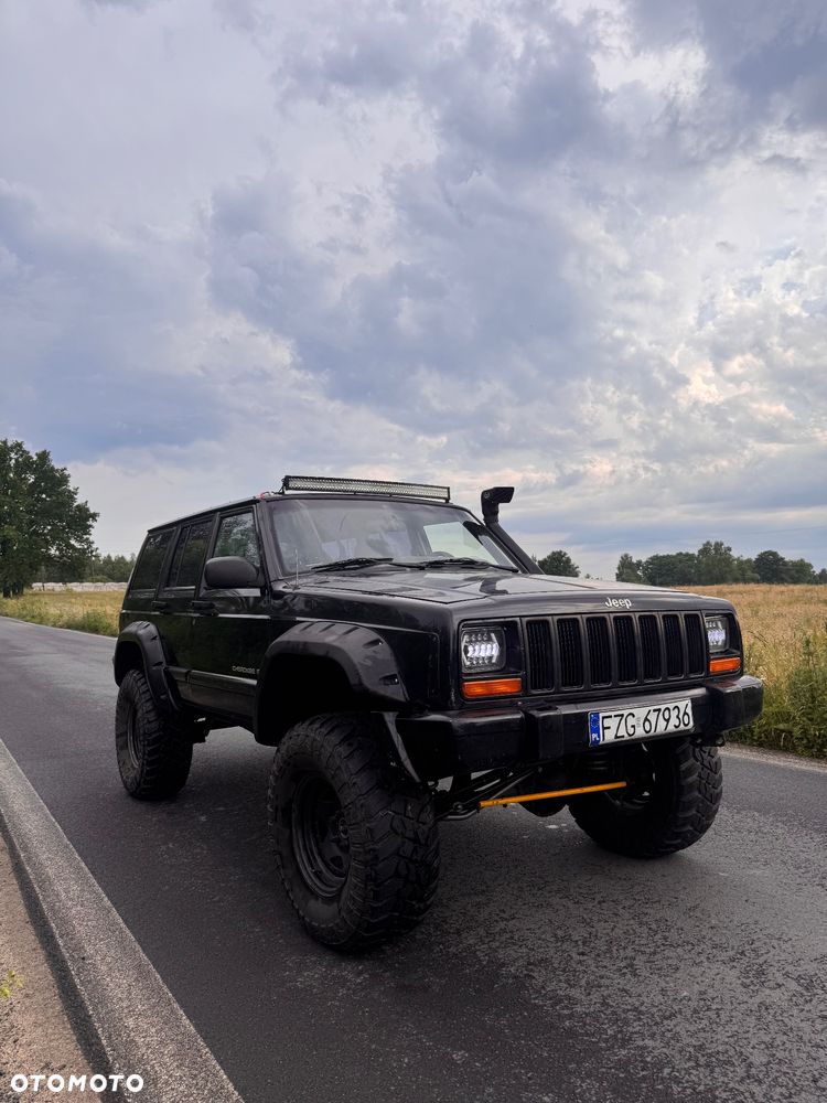 Jeep Cherokee ver-4-0-sport - 1