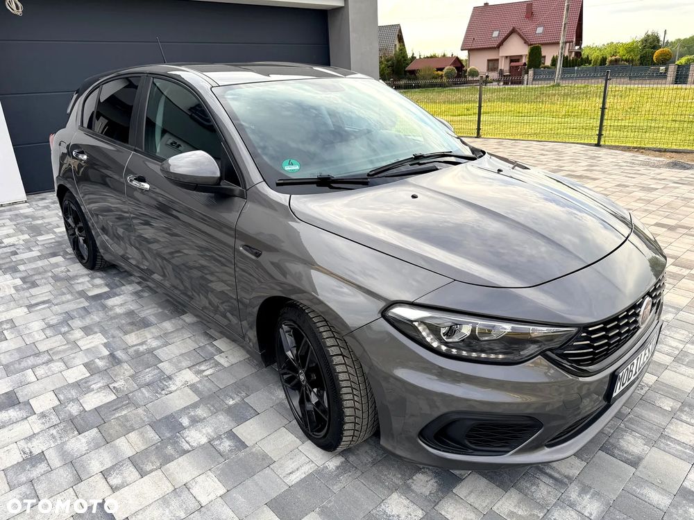 Fiat Tipo 1.4 T-Jet 16v Sport - 22