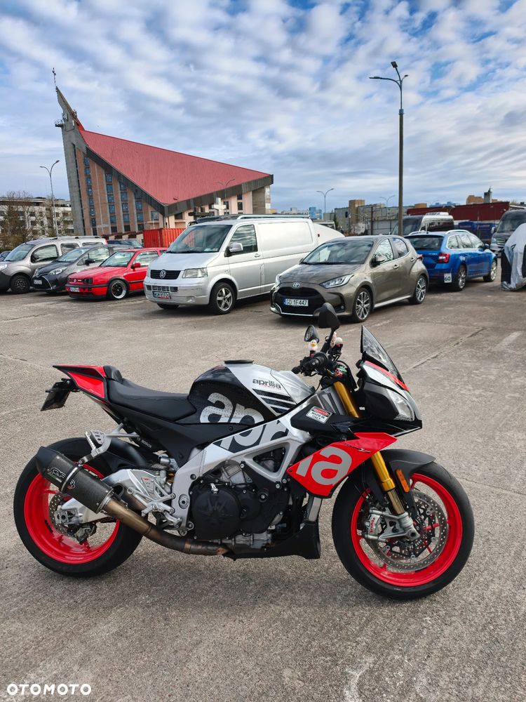 Aprilia Tuono - 4