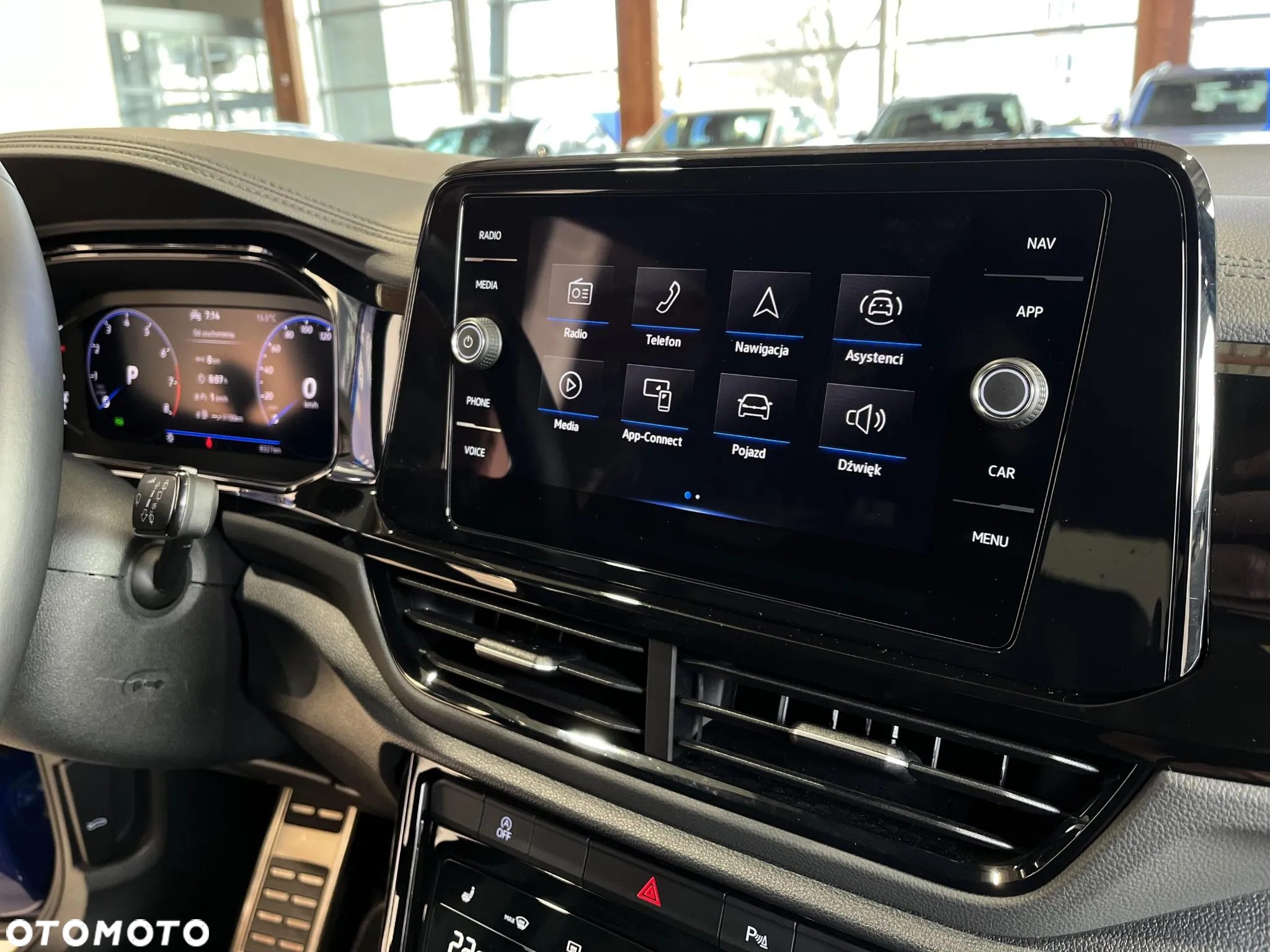 Volkswagen T-Roc 1.5 TSI R-Line DSG - 20