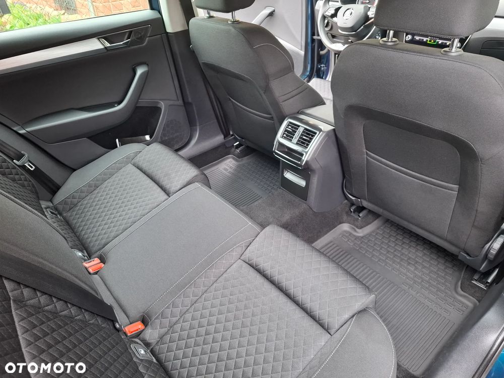 Skoda Superb 2.0 TDI SCR Ambition DSG - 34