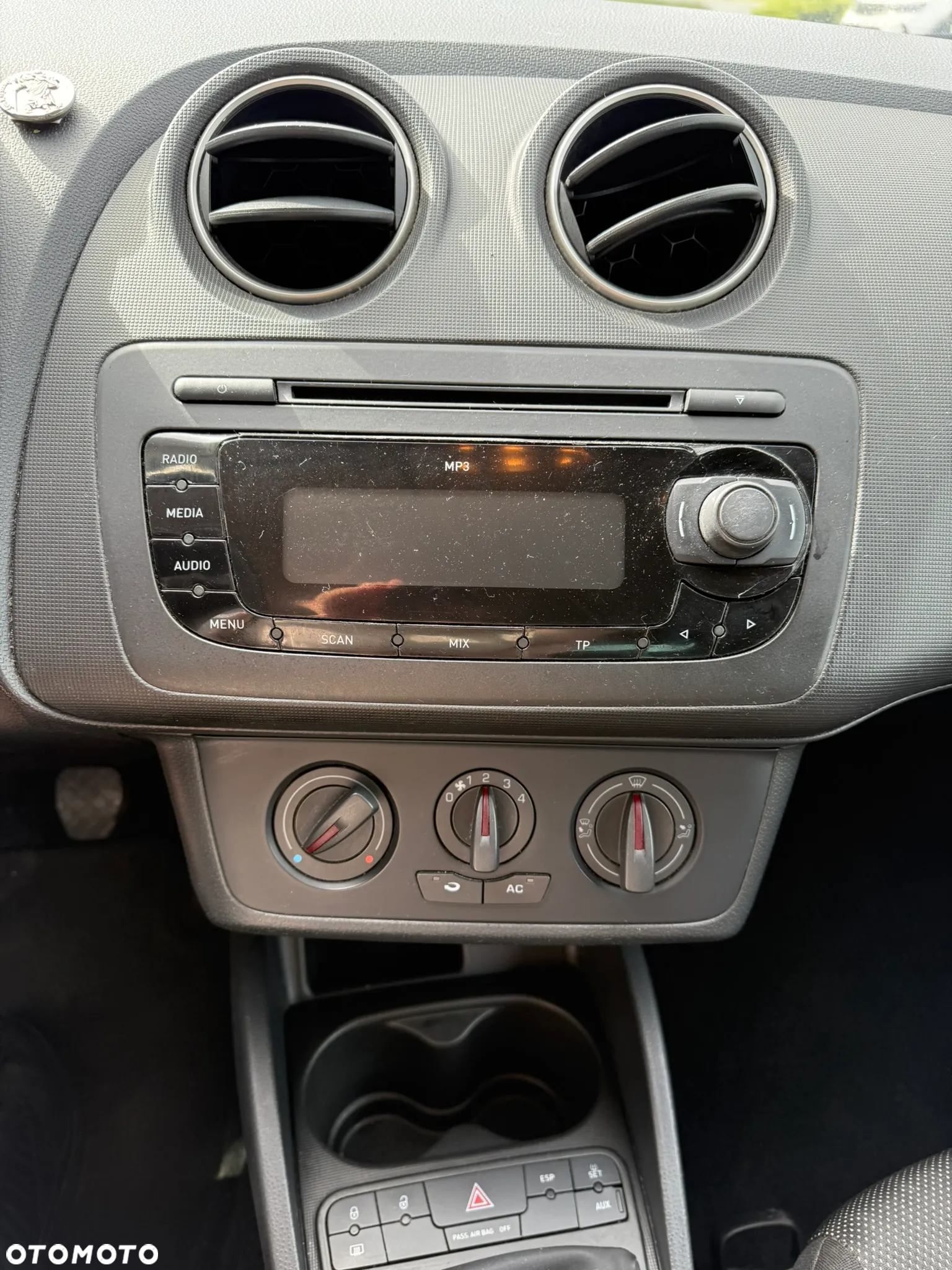 Seat Ibiza SC 1.4 16V Entry - 12