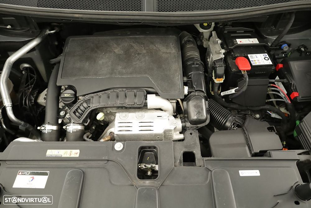 Peugeot 3008 1.2 PureTech GT EAT8 - 25