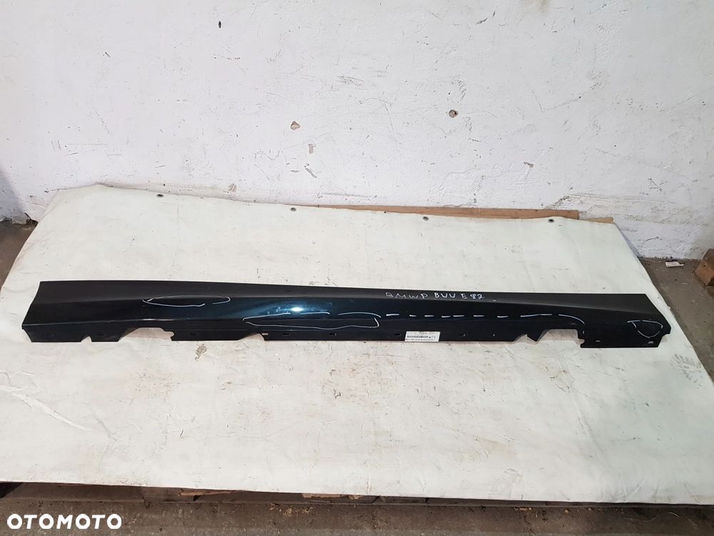 LISTWA PROGOWA PRAWA BMW E87 LIFT EU BLACKSAPHIRE - 1