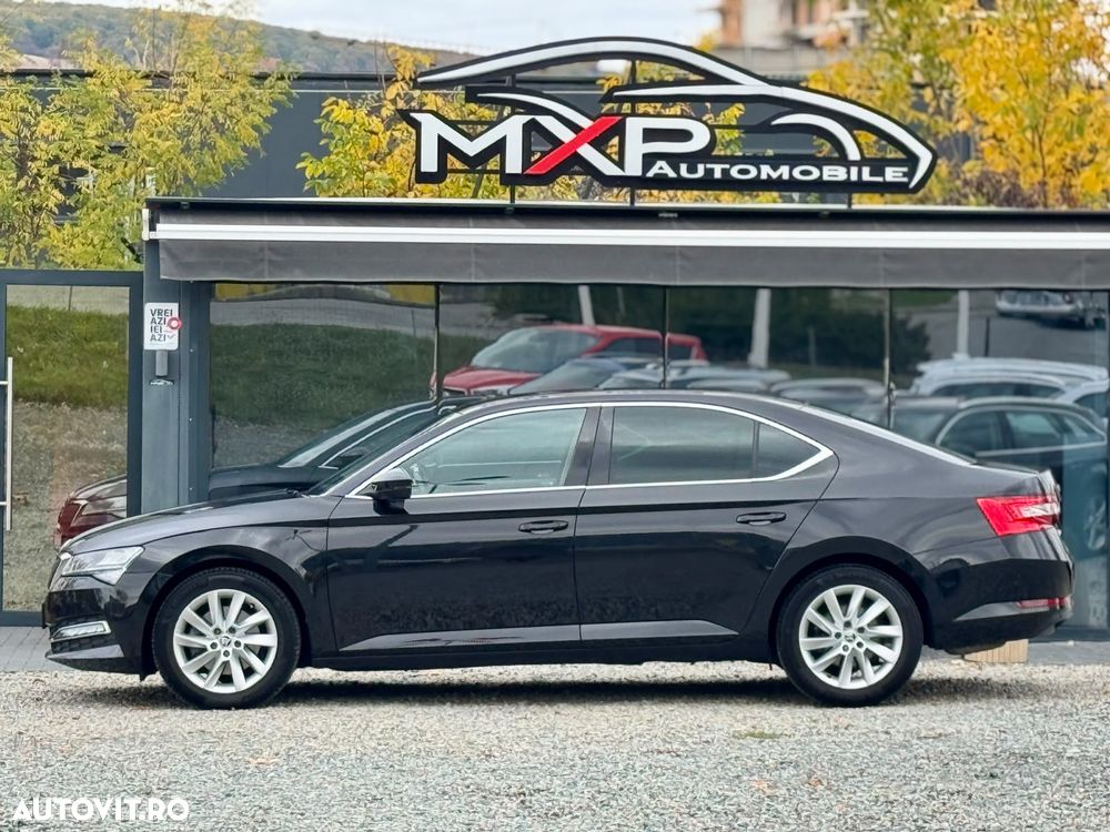 Skoda Superb 2.0 TDI DSG Premium Edition - 12