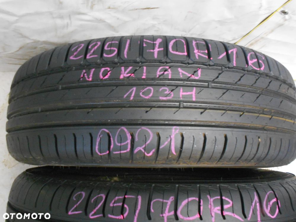 OPONY 225/70R16 NOKIAN WETPROOF SUV DOT 0921 9MM - 2