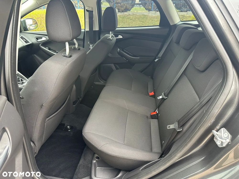 Ford Focus - 14