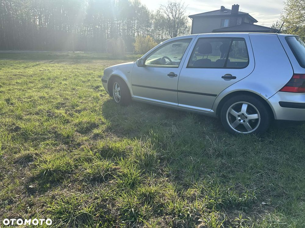 Volkswagen Golf 1.9 TDI Basis - 3