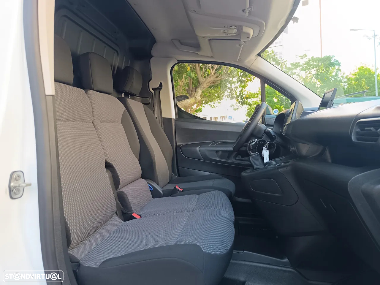 Citroën BERLINGO 1.6 BlueHDi - 16