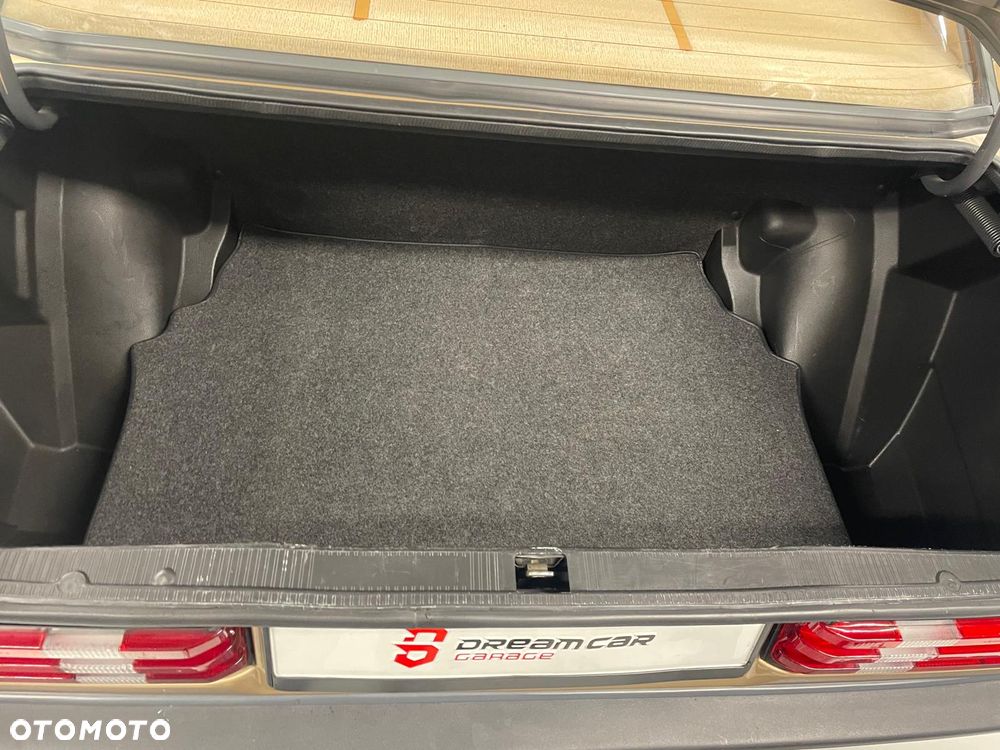 Mercedes-Benz W201 (190) - 25