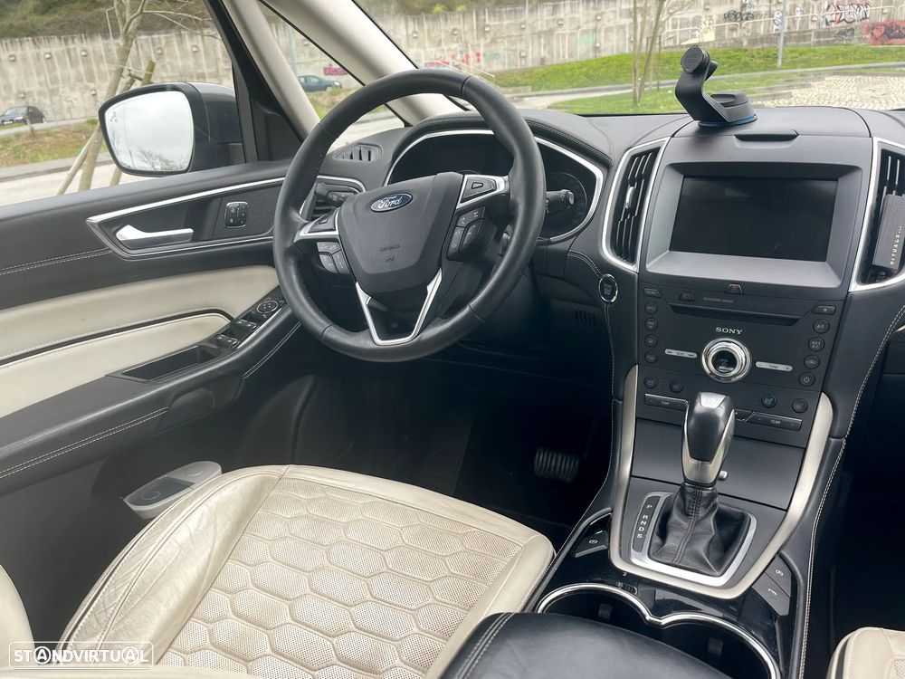 Ford S-Max 2.0 TDCi Vignale Powershift - 28