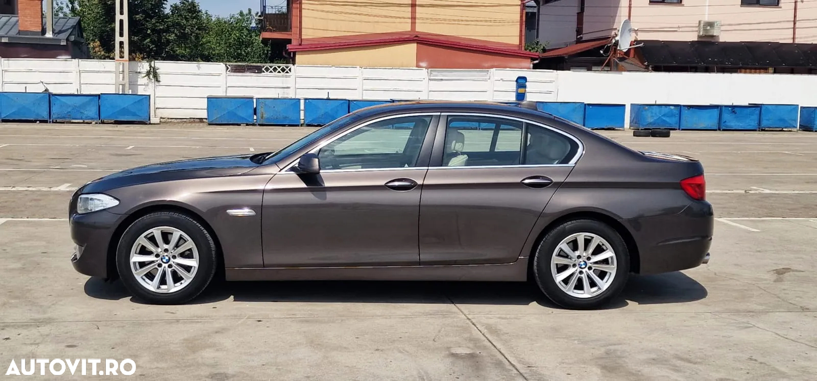 BMW Seria 5 520d - 17