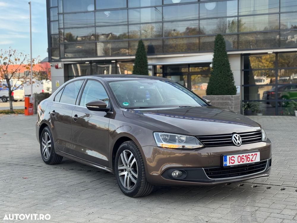 Volkswagen Jetta 1.4 TSI Highline - 16