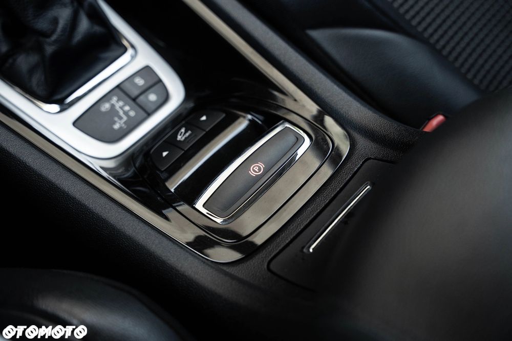 Citroën C5 HDi 165 FAP Exclusive - 28