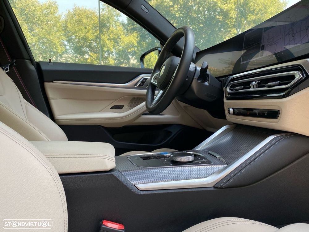 BMW i4 eDrive40 Pack Desportivo M - 14