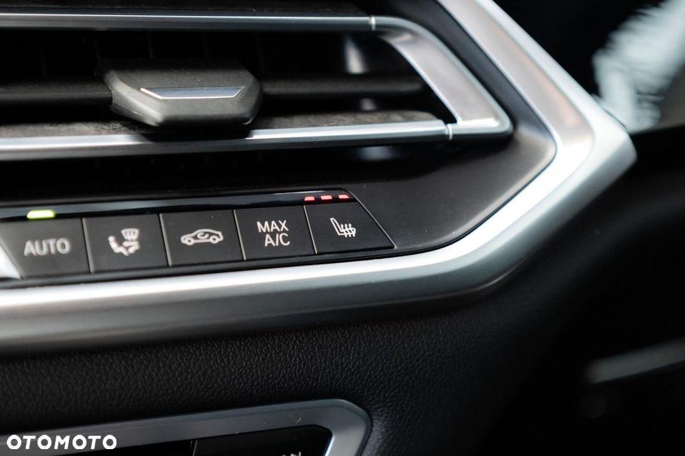 BMW X5 - 30