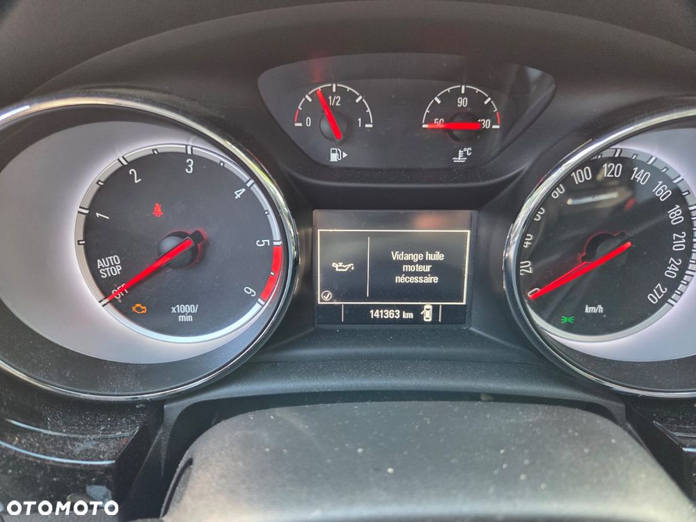 Opel Astra 1.6 CDTI Elite S&S - 11