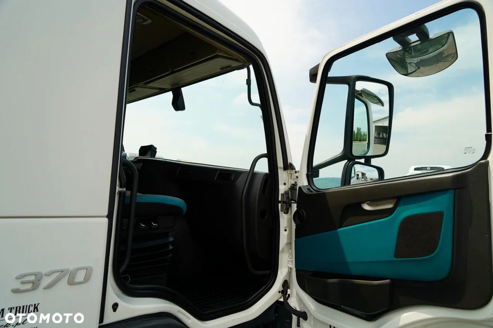 Volvo FM 370 / KONTENER 7,8 M / 4x2 / I-SHIFT / WINDA / EURO 6 - 35