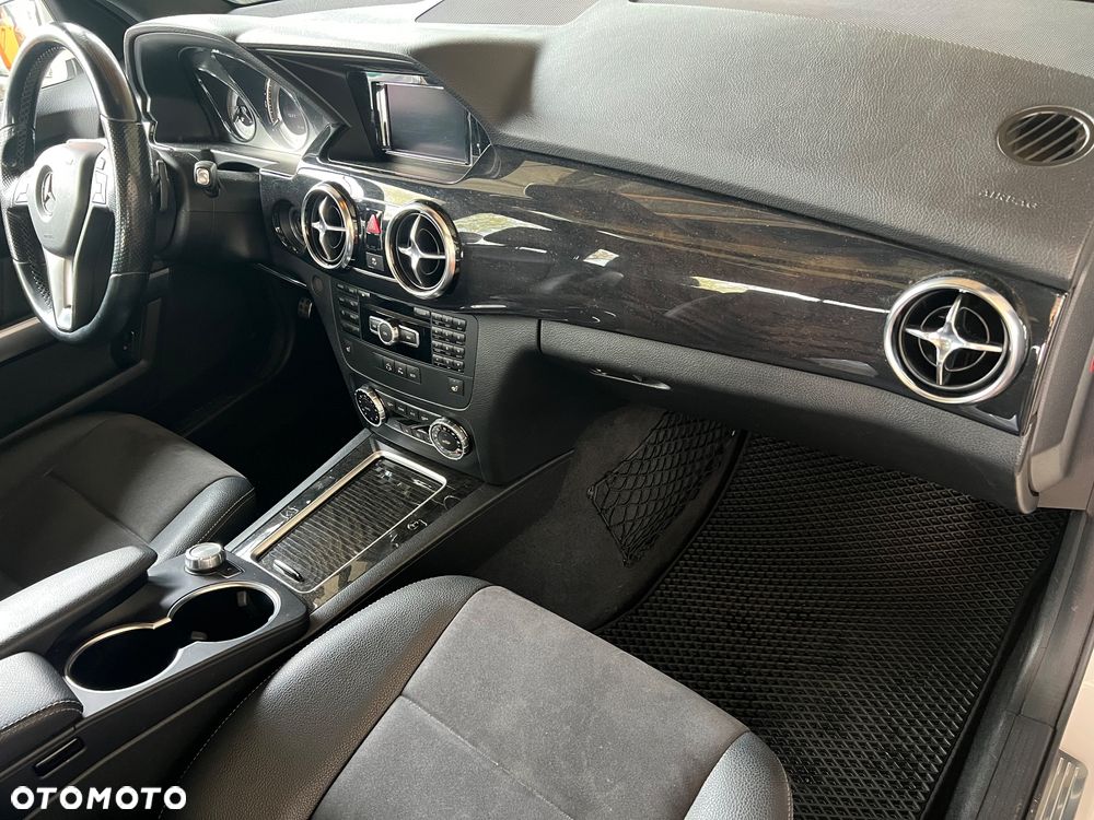 Mercedes-Benz GLK 220 CDI 4Matic (BlueEFFICIENCY) 7G-TRONIC - 31