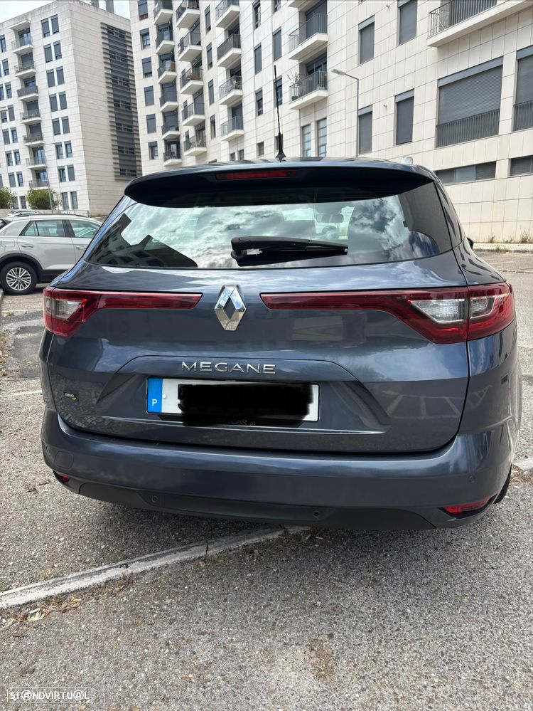 Renault Mégane Sport Tourer - 15