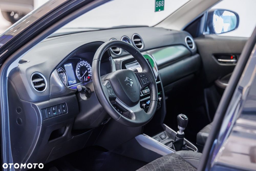 Suzuki Vitara - 38