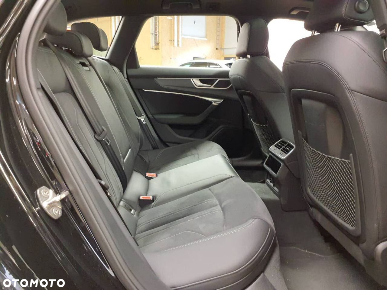 Audi A6 - 6